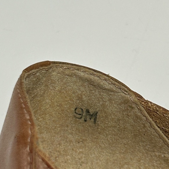 Cobbie Cuddlers Brown Woven Leather Moccasins with Slip-On Design - Picture 8 of 10